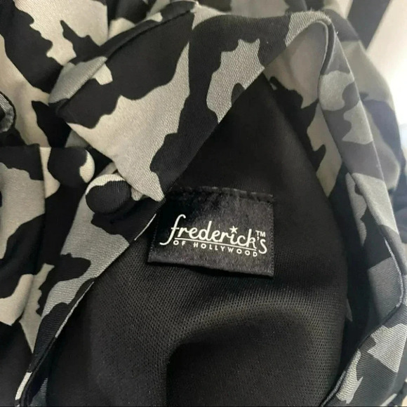 Fredericks of Hollywood XS  black & gray animal print halter‎ mini dress - Picture 7 of 8